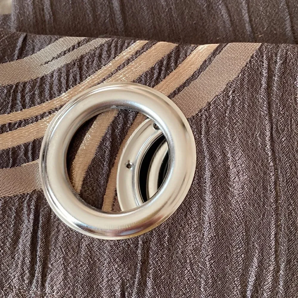 Grommet Panel